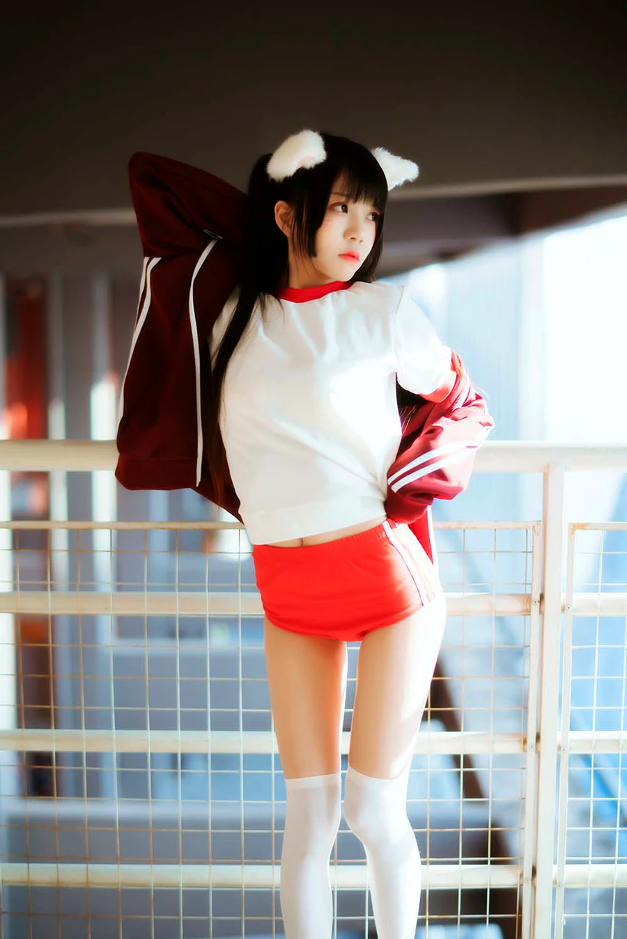 桜桃喵 – 红白体操服 cosplay-第1张