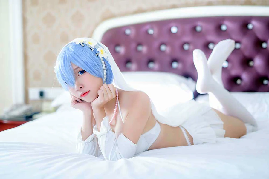 二佐Nisa – 蕾姆婚纱 cosplay-第1张