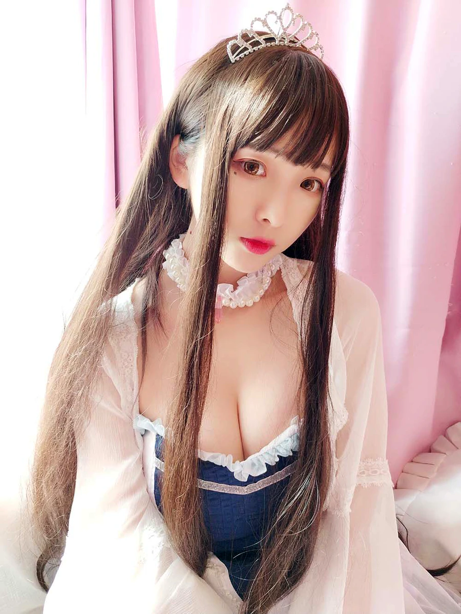 古川kagura – 小公主 cosplay-第2张