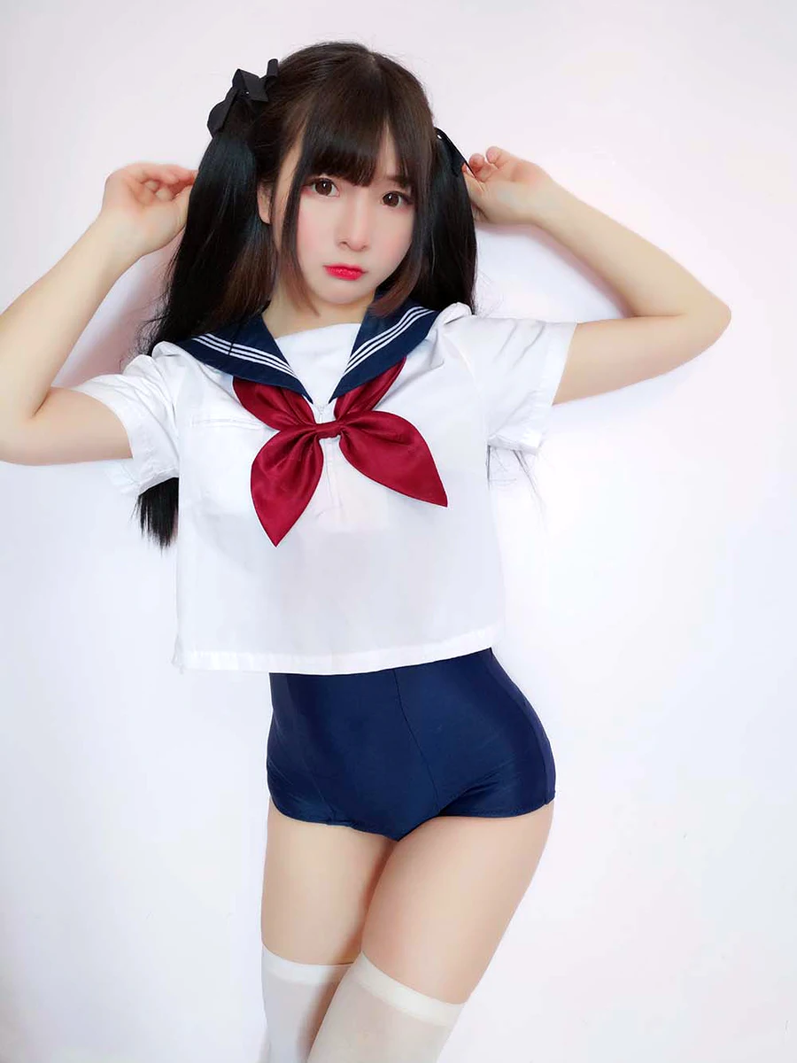 古川kagura – 水手服死库水 cosplay-第1张