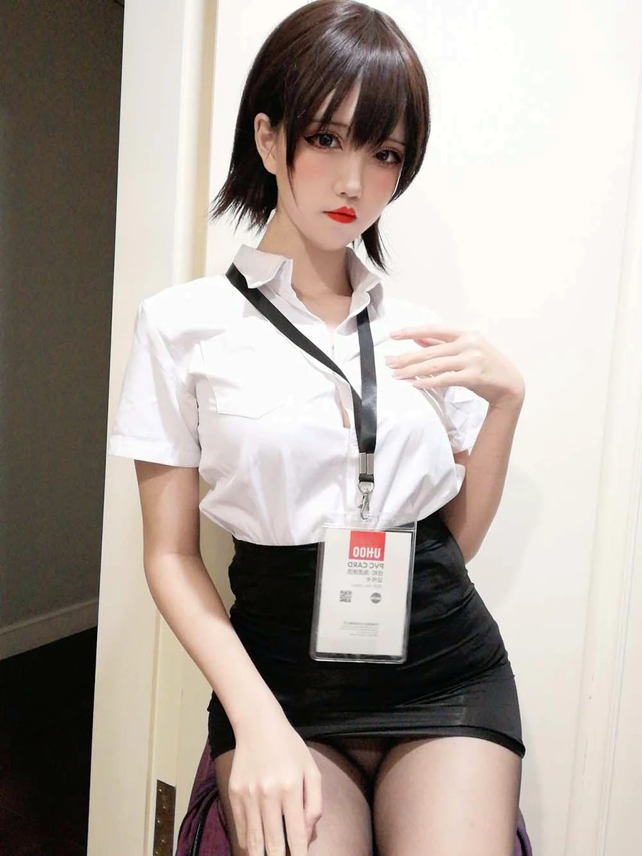 阿薰kaOri – 黑丝OL cosplay-第1张