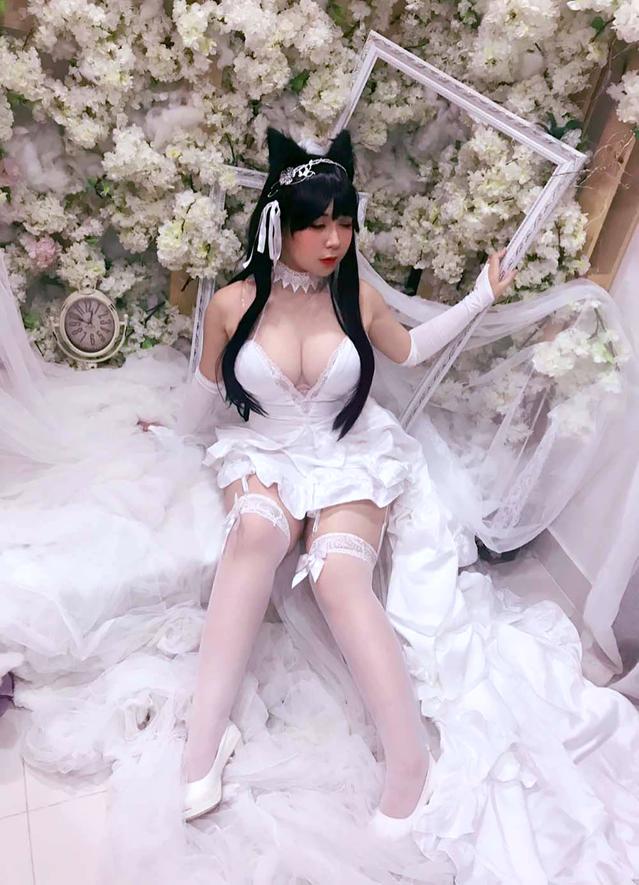 Uy Uy – Atago Wedding cosplay-第2张