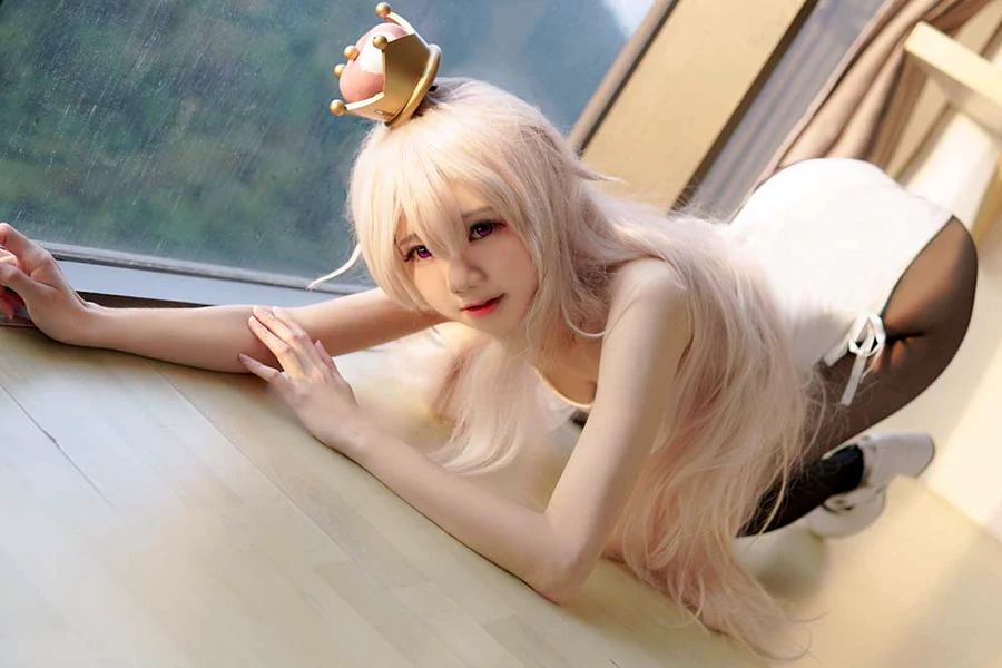 Sally Dorasnow – Super Crown Boo cosplay-第1张