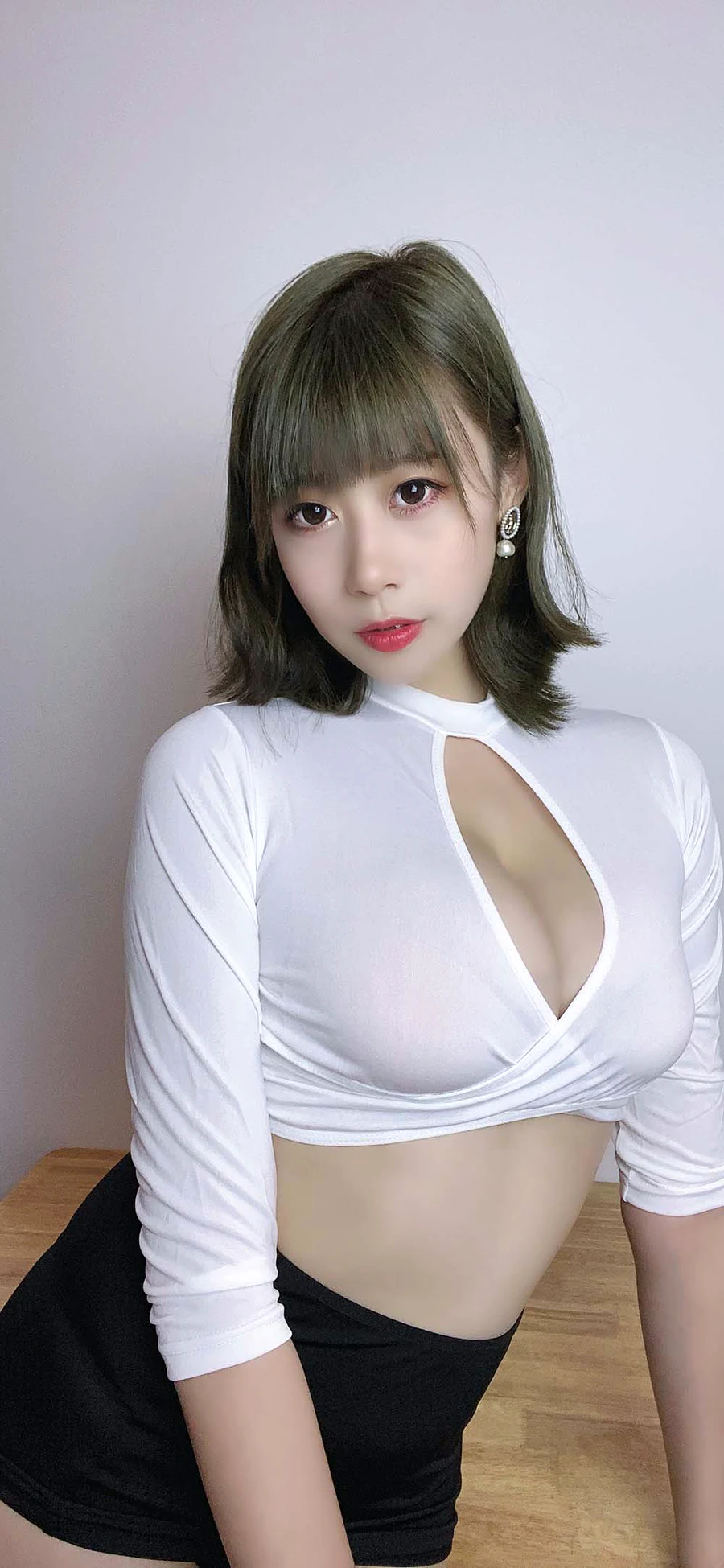 奈汐酱nice – 不务正业小秘书 cosplay-第1张