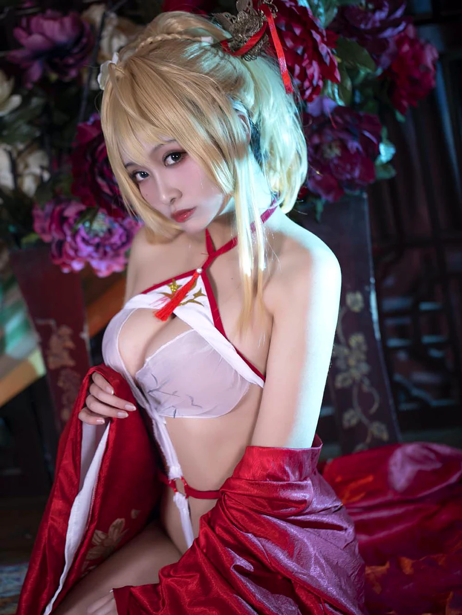 洛璃LoLiSAMA – 光荣凉夜香雪 cosplay-第1张