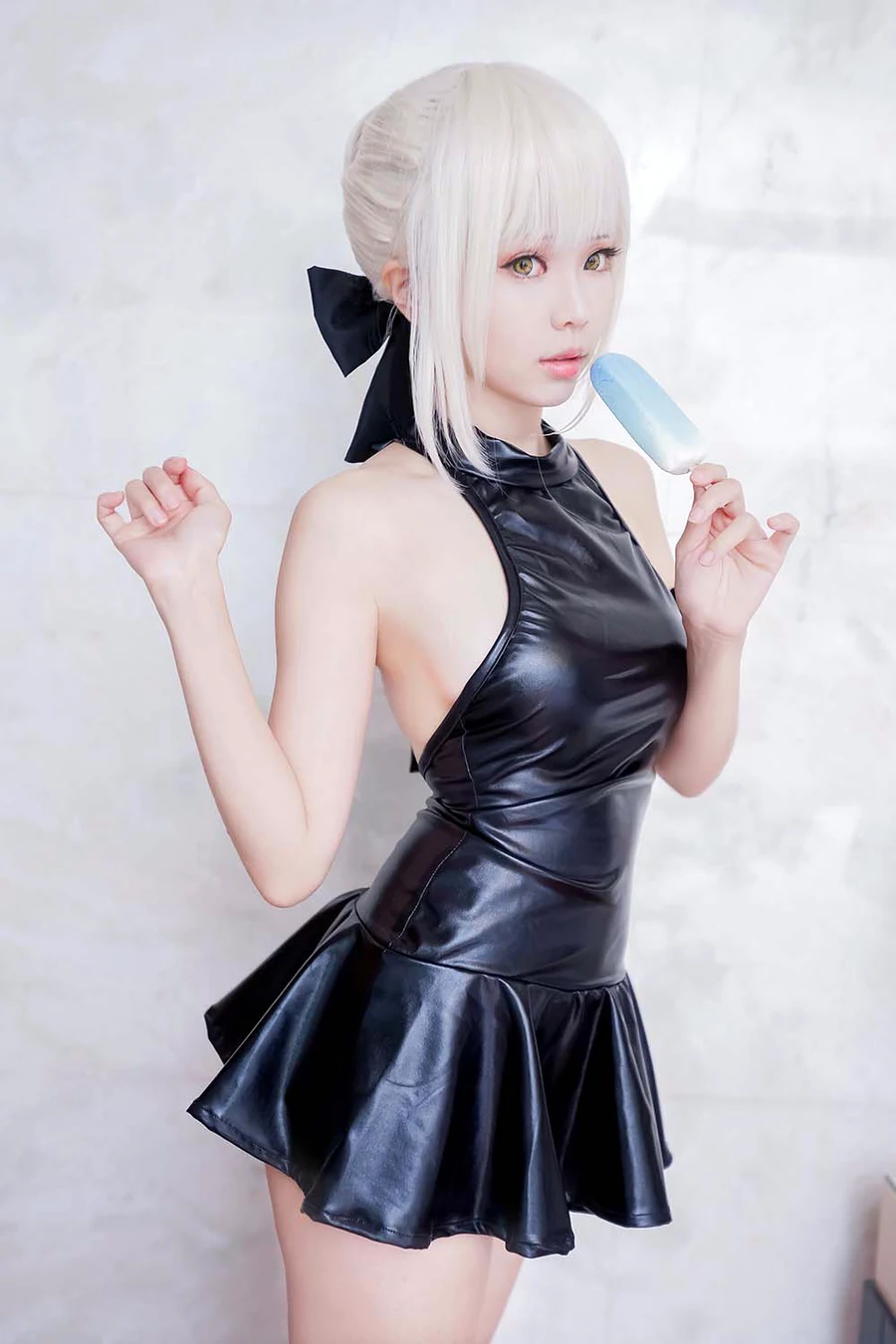 Ely_eee(ElyEE子) – 黑皮泳裙 cosplay-第1张