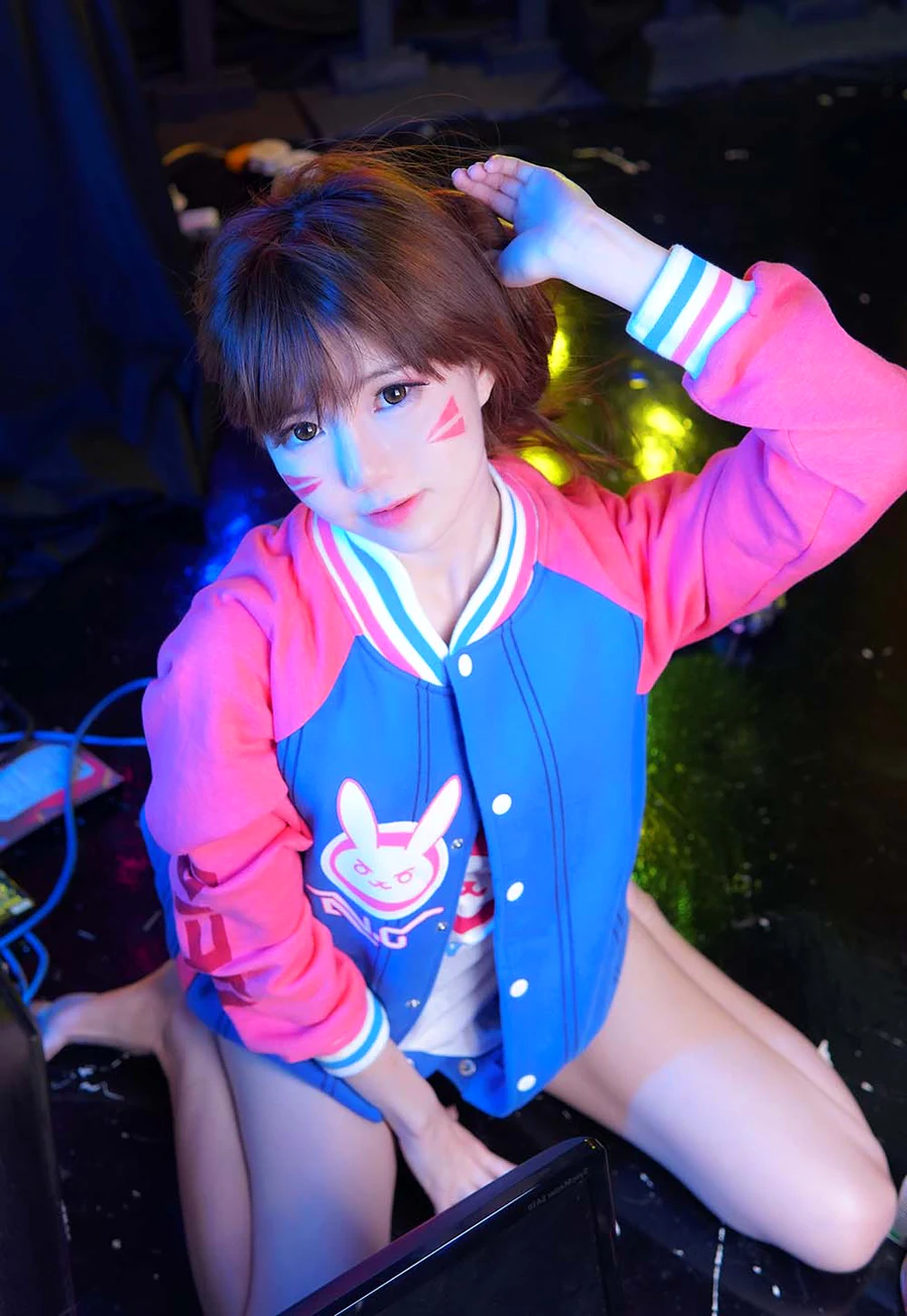 Sally Dorasnow – DVA Gamer Girl cosplay-第1张