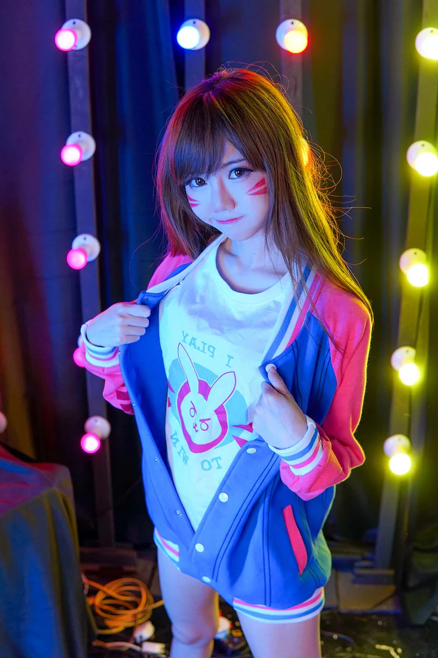 Sally Dorasnow – DVA Gamer Girl cosplay-第2张