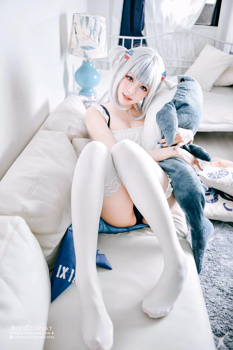 Ely_eee(ElyEE子) – 噶呜·古拉(小鲨鲨) 泳装 cosplay-第2张