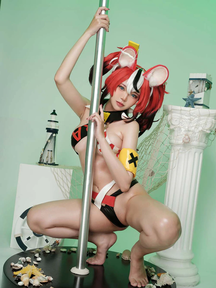 ZinieQ – Hakos Baelz Pole Dancing cosplay-第1张