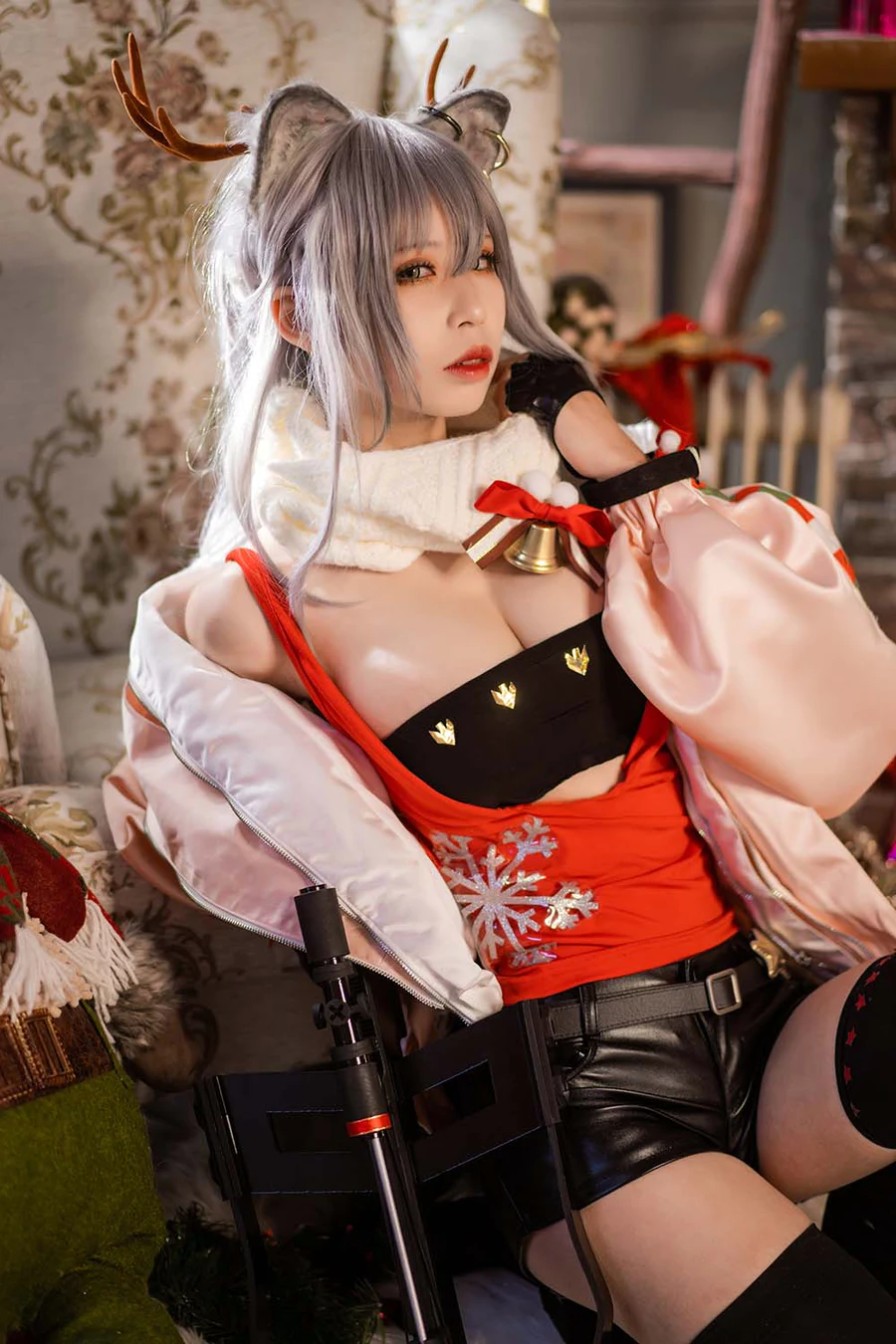 爱老师_PhD – 明日方舟 厚礼 黑cos cosplay-第1张