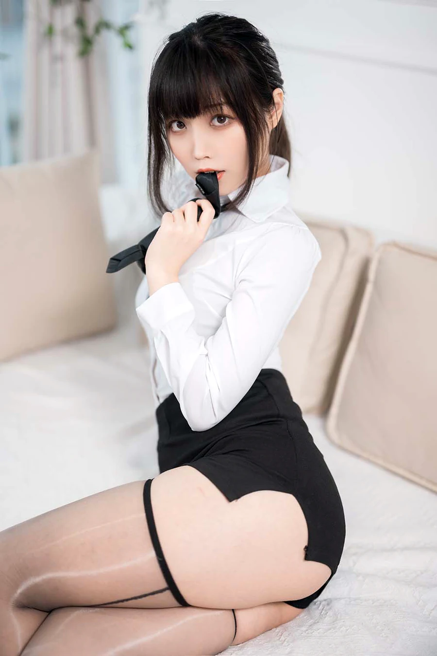 汪知子 – OL黑丝 cosplay-第2张