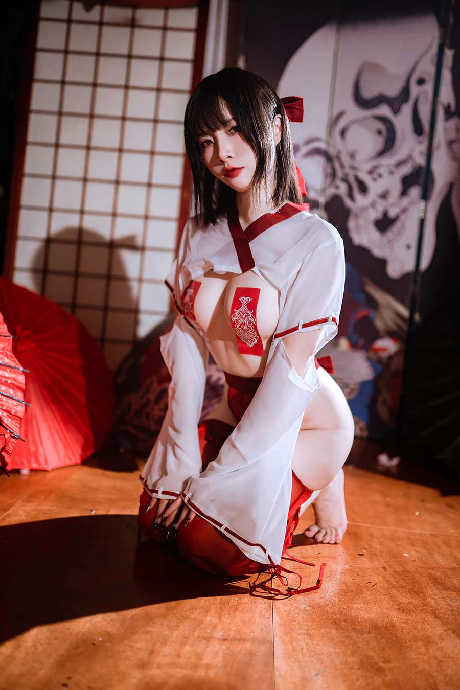 二佐Nisa – 私房巫女 cosplay-第1张