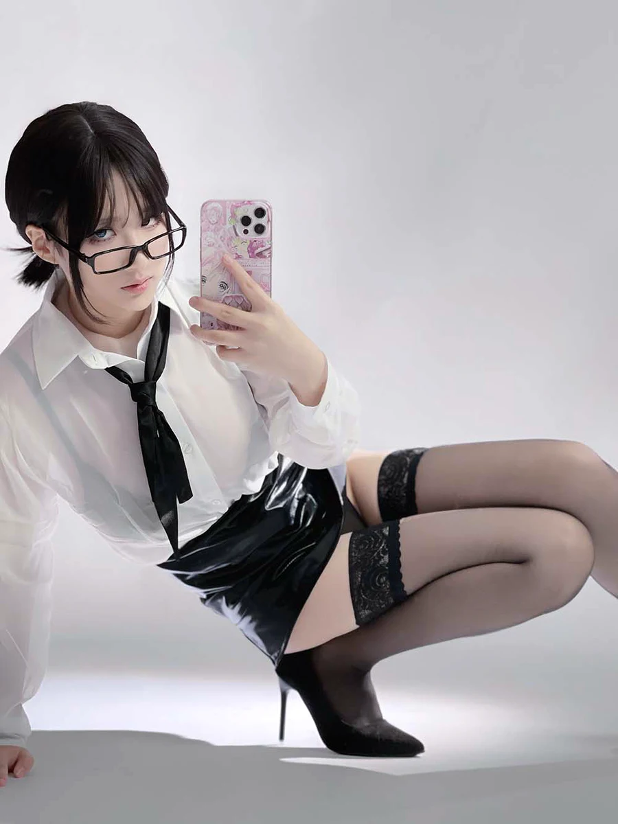 幼愛youmeko – 早安,想吃点什么？ cosplay-第1张