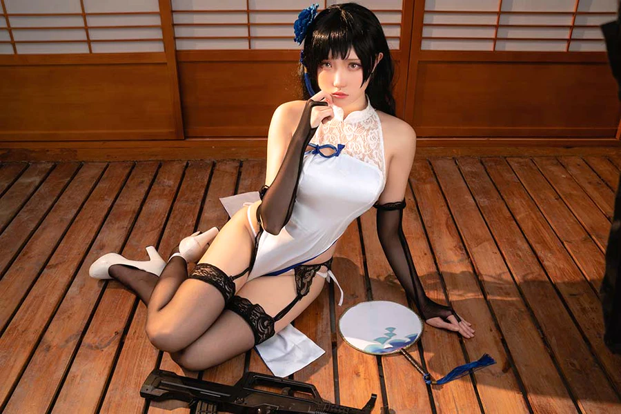 瓜希酱 – 少女前线 95式玉玲珑 cosplay-第2张