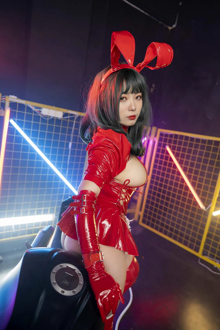 珟_珏Dita – 暗黑兔女郎 cosplay-第2张