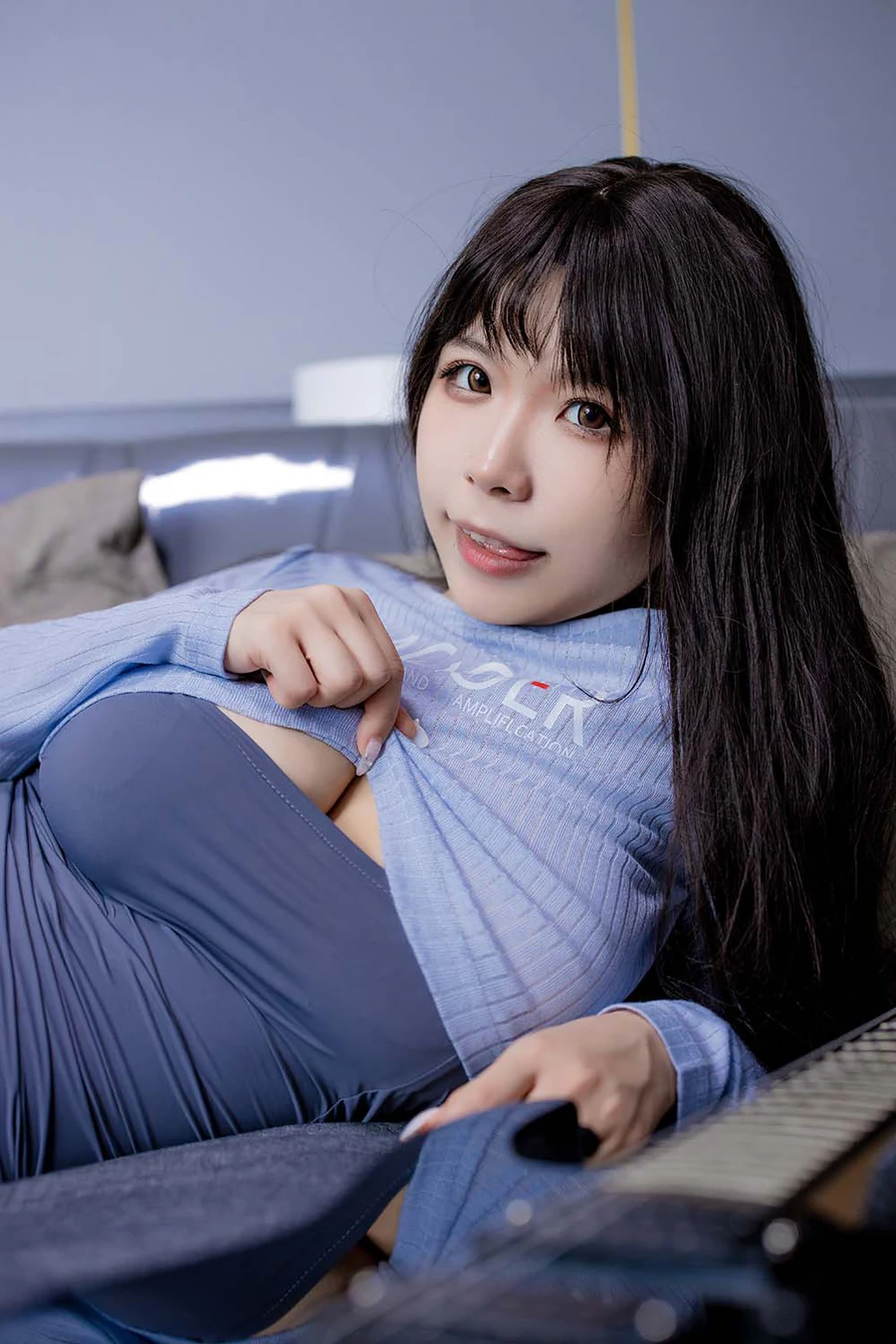 自闭颜球球(无颜小天使wy) – 吉他妹妹2.0 cosplay-第2张