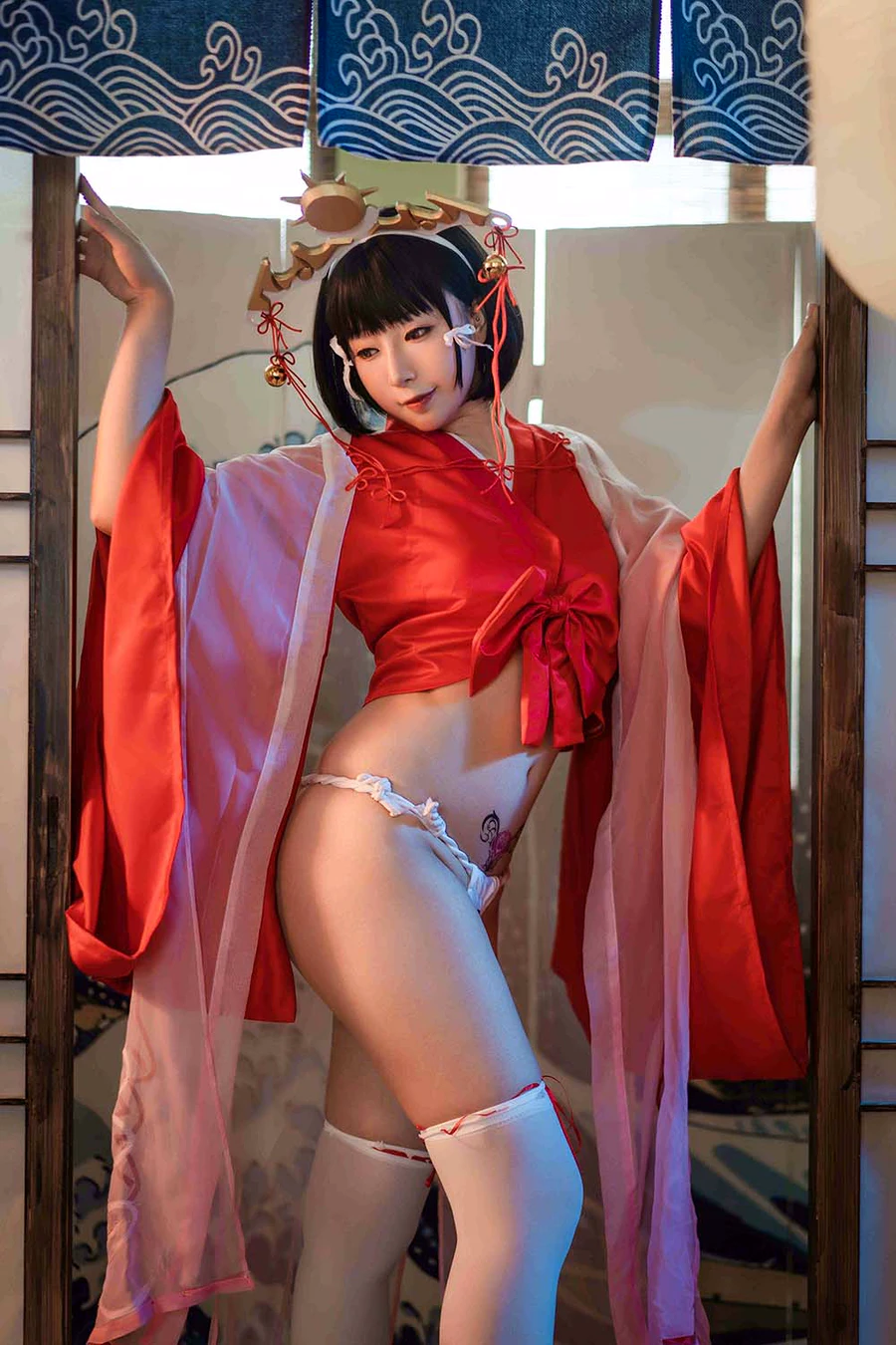 小容仔咕咕咕 – 黑兽巫女辉夜 cosplay-第1张