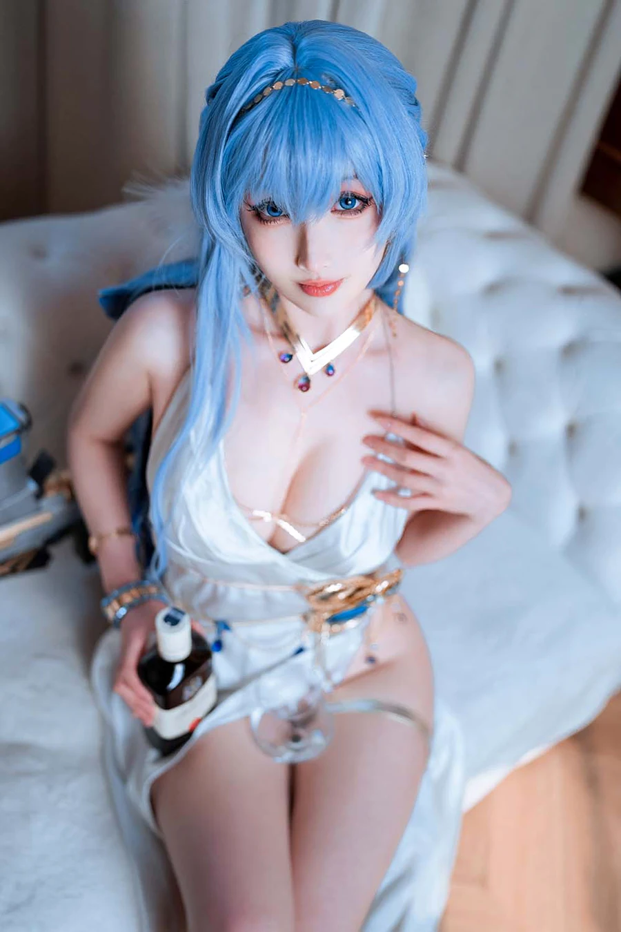 rioko凉凉子(肉扣热热子) – 海伦礼服 cosplay-第1张