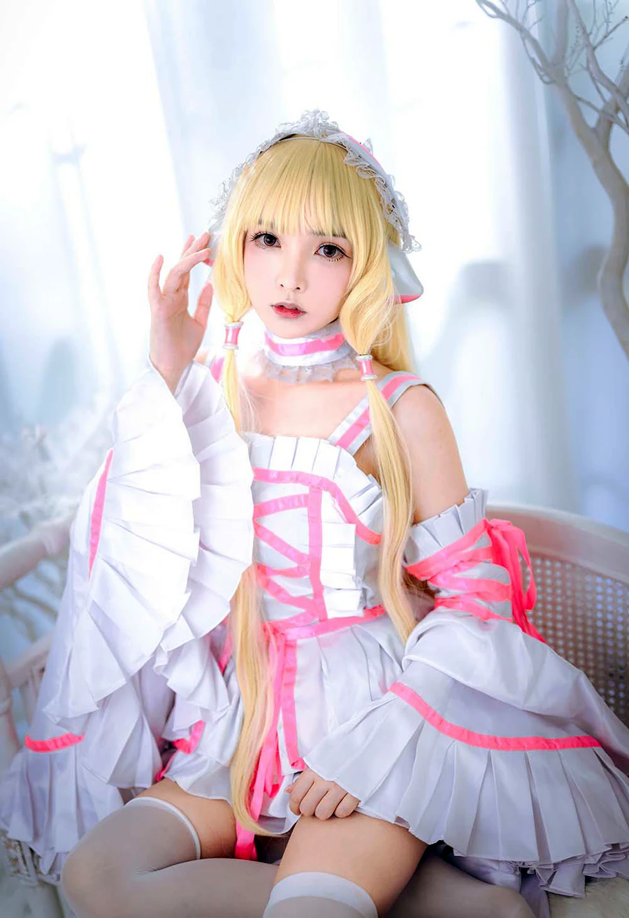 妍子坚不可摧 – 小叽 cosplay-第1张