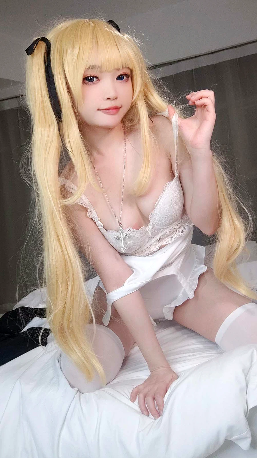 神沢永莉 – 英梨梨修女自拍 cosplay-第2张