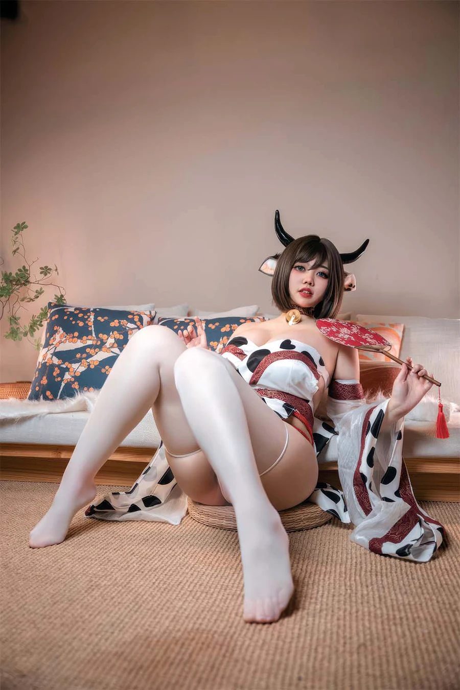 啊日日_Ganlory – 和风乳牛 cosplay-第1张