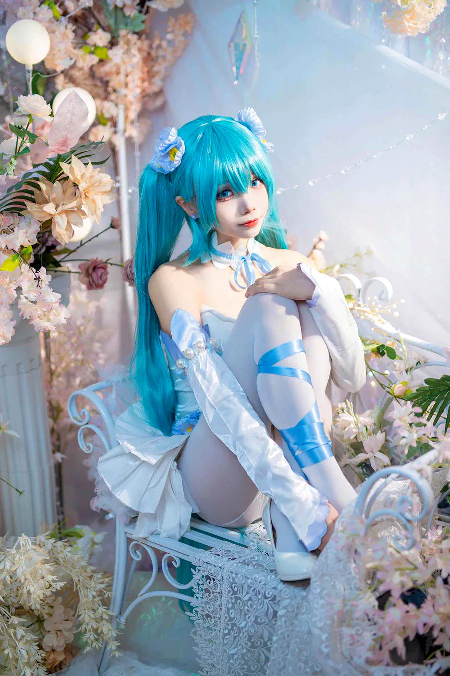 艾西aiwest – 初音 粉蝶花 cosplay-第1张