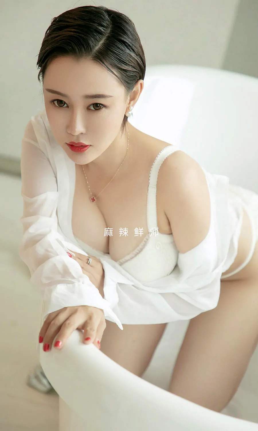 [爱尤物]2019 NO.1508 Rita 麻辣鲜师 Ugirls爱尤物-第2张