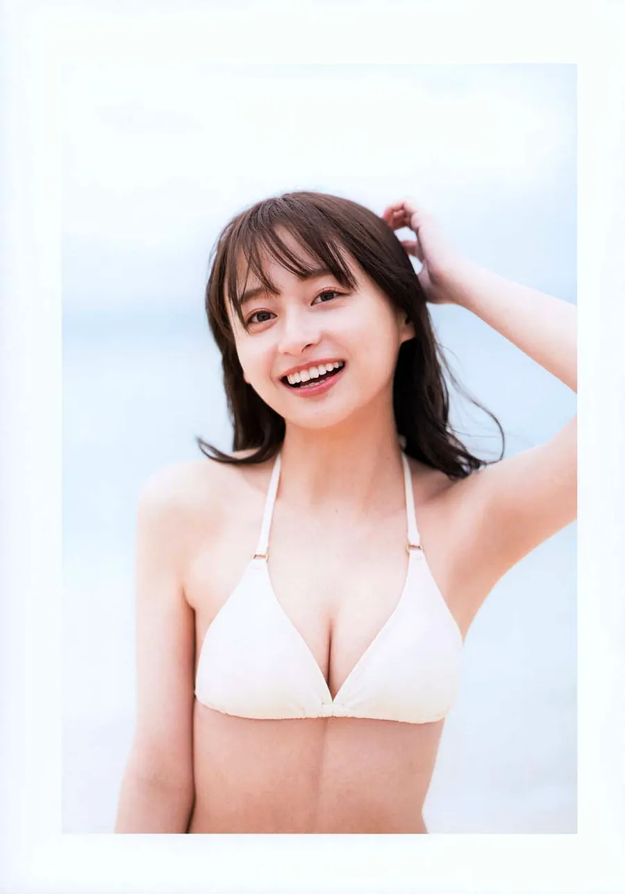 影山優佳1st写真集「知らないことだらけ」 Photobook-第2张