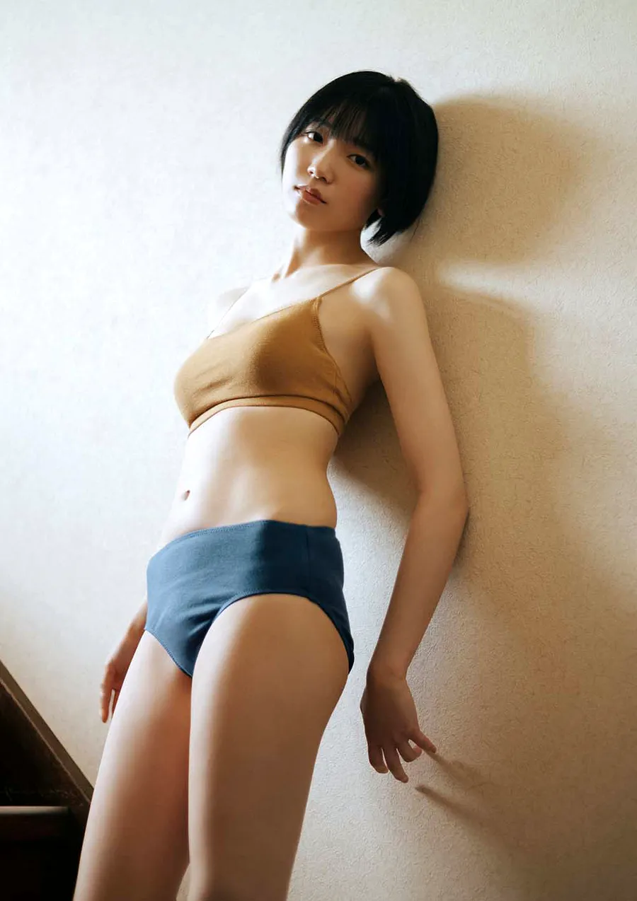 Miku Funai 船井美玖 – Towards that dream あの夢に向かって。 Photobook-第2张