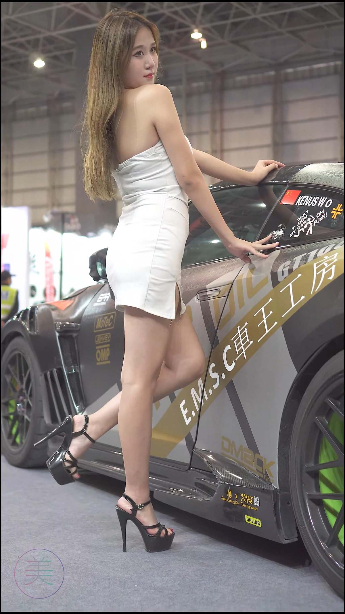 2021 东莞AIT改装车展 Auto Salon Racing Model 14 街拍-第2张