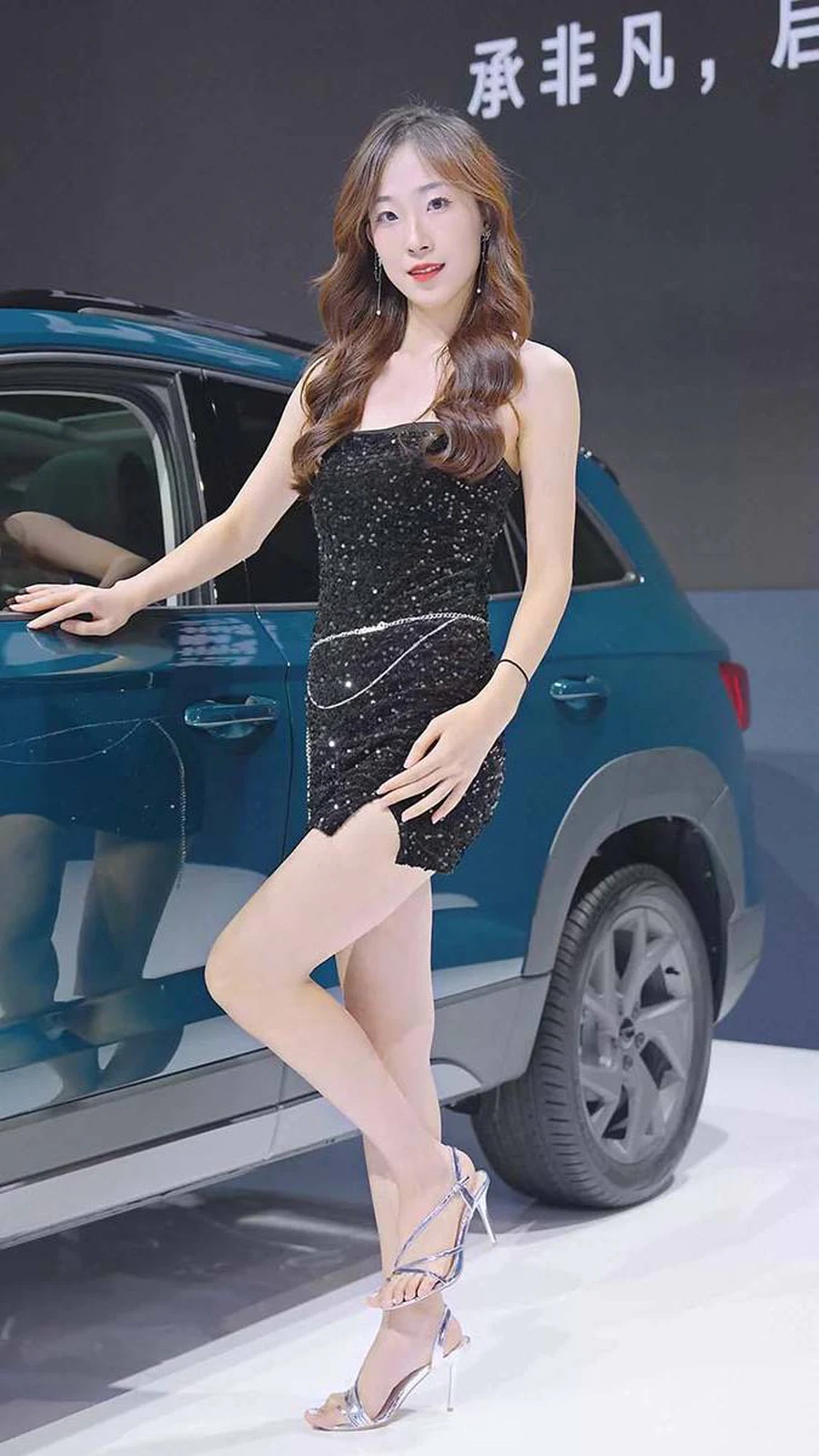 2023 广州车展 Racing Model 车模抖音网红随拍33 街拍-第1张