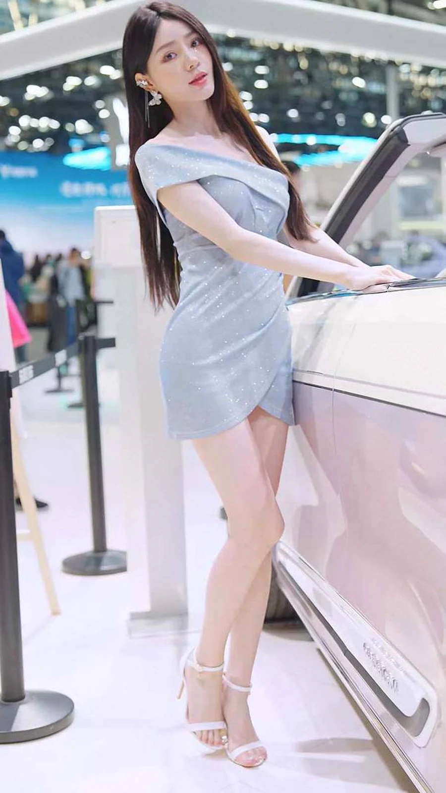 2023 广州车展 Racing Model 车模抖音网红随拍31 街拍-第1张