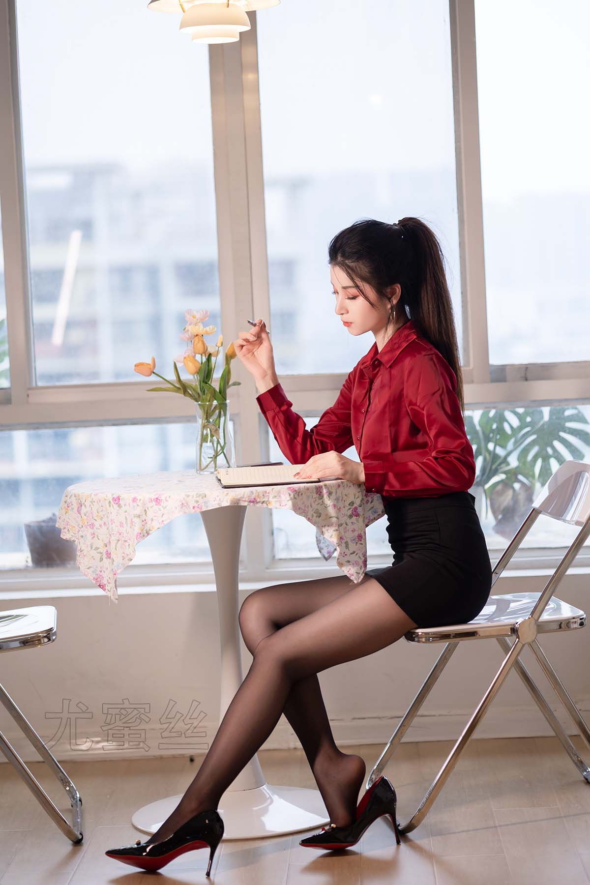 [尤蜜丝]穿搭写真 NO.139 尤蜜丝-第2张